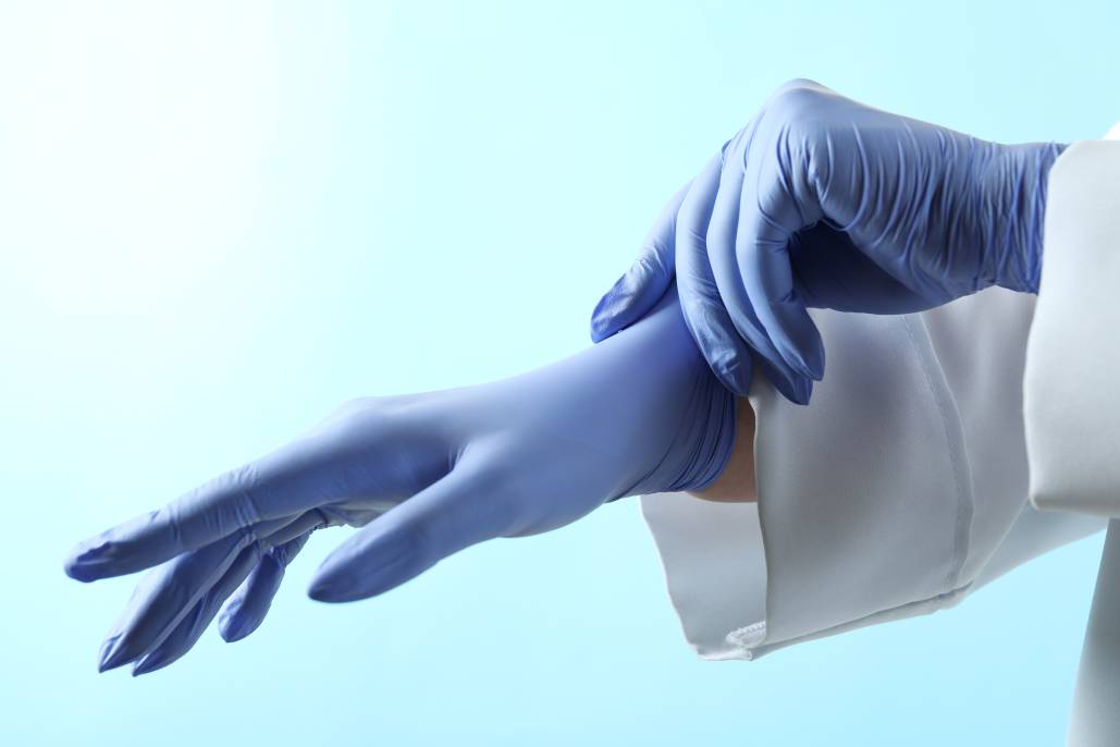 Why Accelerator-Free Nitrile Gloves Are the Future of Safe Dental Care - Clinical Supply Company