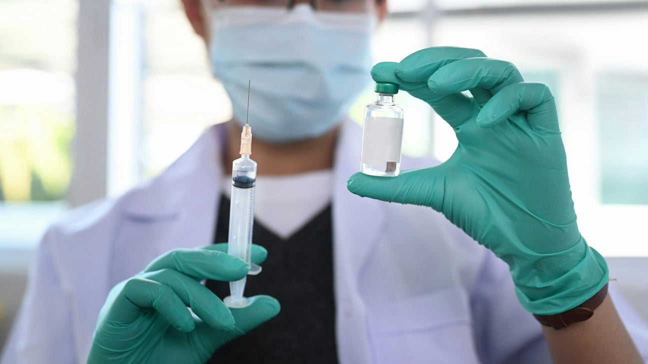Nitrile Gloves: Benefits and Drawbacks You Need to Know - Clinical Supply Company