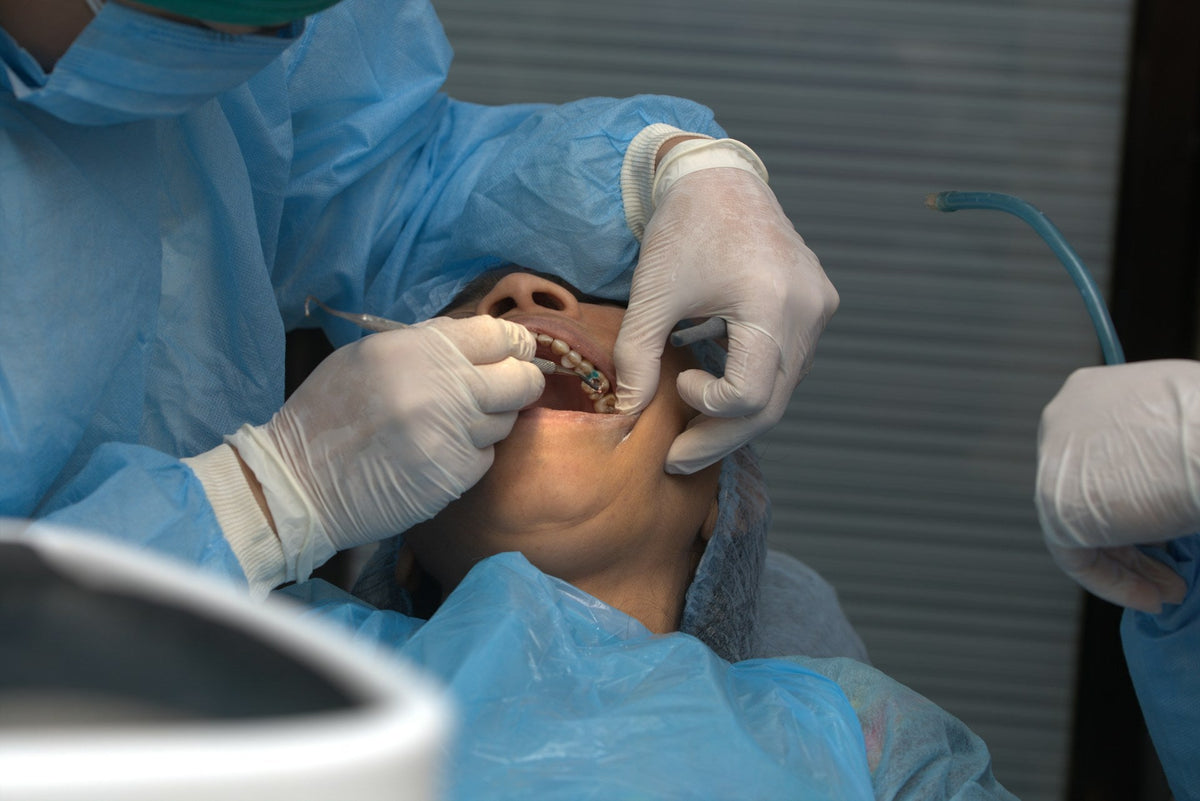 Isolation Gowns: How to Discard Them Safely - Clinical Supply Company