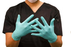 Aloe-SHIELD Advanced® Low Dermatitis: Aloe-Infused Green Nitrile Exam Gloves, 200 per box